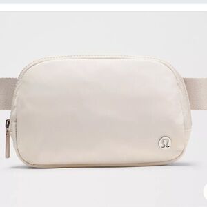 Lululemon Everywhere Belt Bag BRAND NEW WITH TAGS. Bone color. 1L.